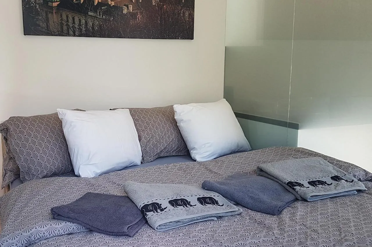 Apartmán Onsite Free Garage Parking, 10Min Centre By Bus Praha