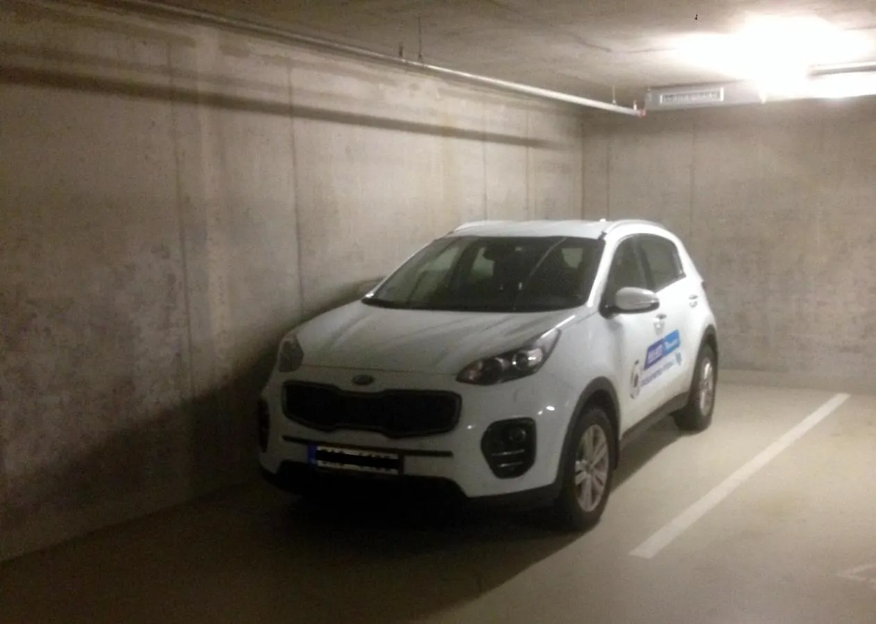 Apartmán Onsite Free Garage Parking, 10Min Centre By Bus Praha
